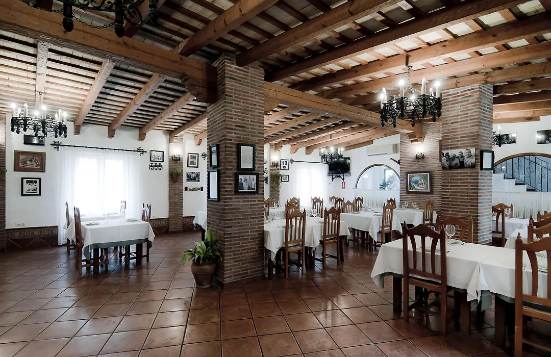 Hotel Restaurante Blanco Y Verde-1